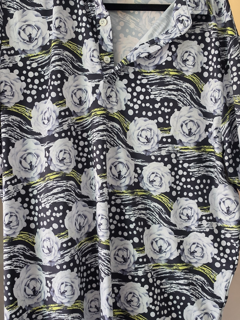 Sunday Swagger Floral Wave Print Golf Shirt in Black, White & Lime